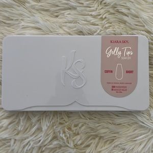 Kiara Sky Gelly Tips Soak Off nails in Coffin Short 500 piece set